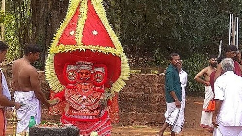 Theyyam Tour in Kannur