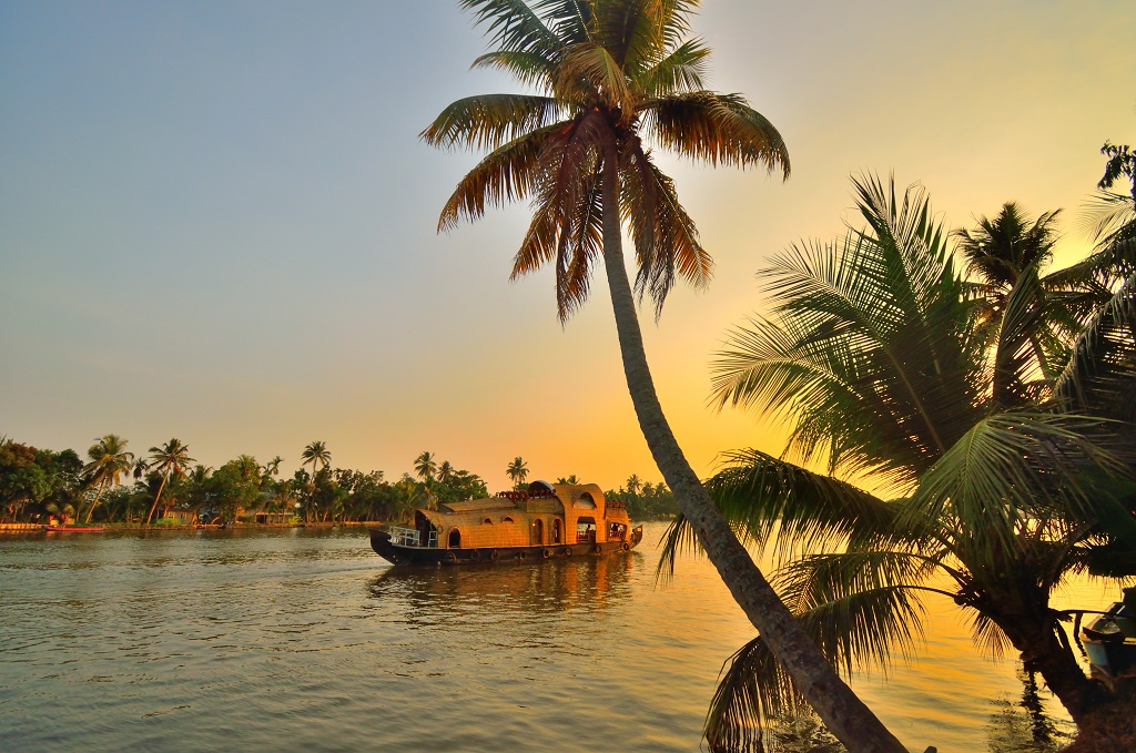 Beautiful View of the Vembanad Lake