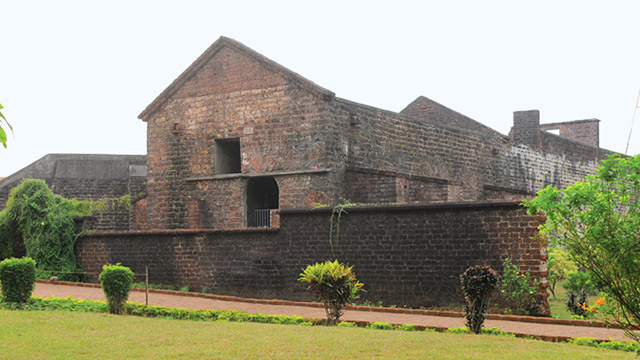 Tyndis Kannur Fort Walking Tour